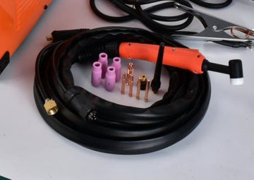 WIG 17 HF-Brenner (HBT250P) Argon-Lichtbogenschweißpistole, Gas, elektrisch, geteilt, WIG-17, 4 m Draht, 10 Vierkantkabel, großer fünfadriger Stecker, 1 mit 2 Schweißdrähten